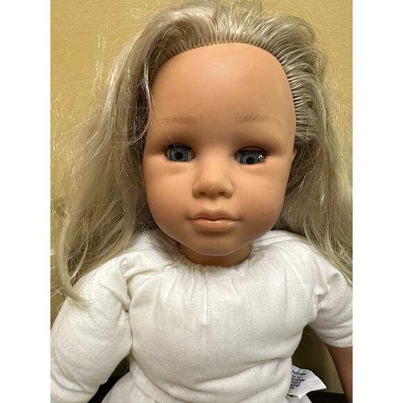 Zanini Zambelli Vintage Baby Doll Blonde Hair Blue Eyes Vinyl 23 Inches - Picture 2 of 13